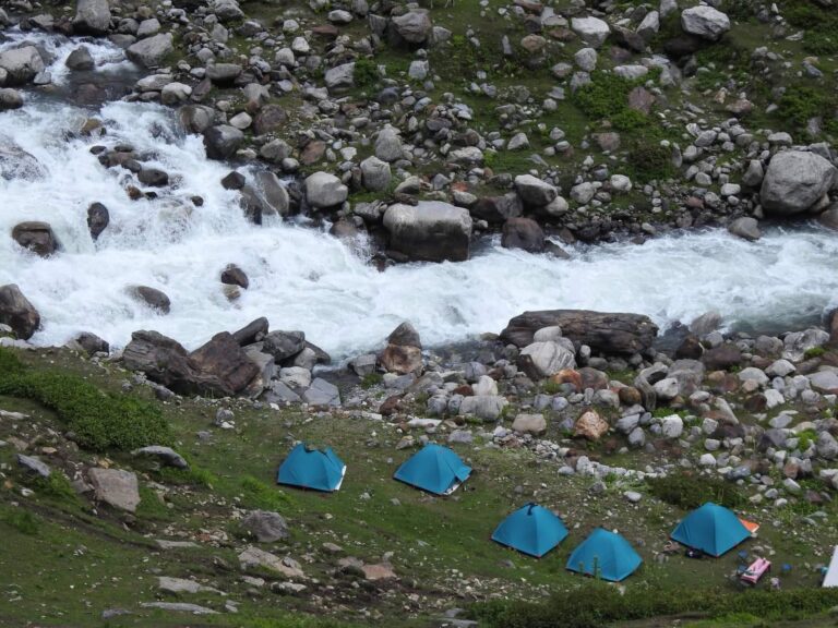 Hampta pass Trekking