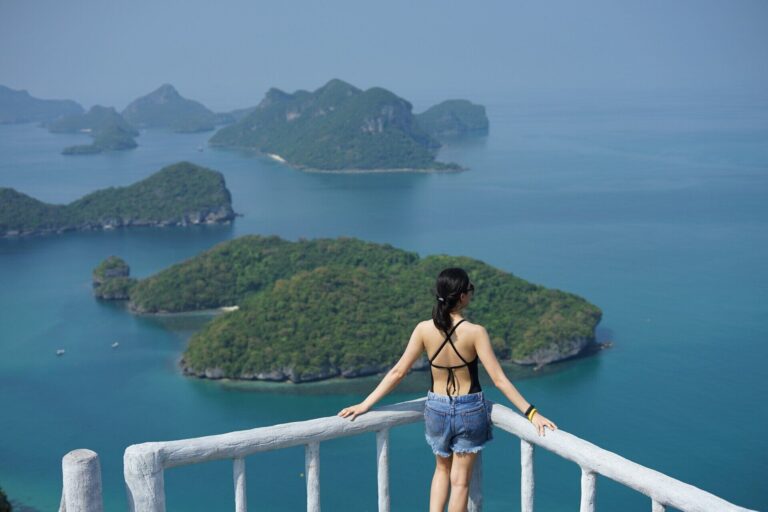 เกาะสมุย-หมู่เกาะอ่างทอง