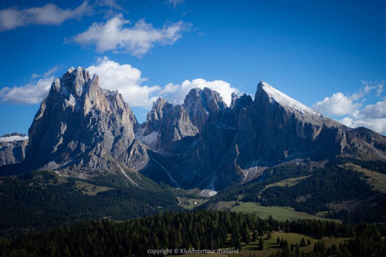 DOLOMITE